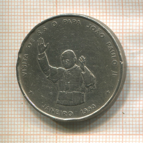 100 эскудо. Кабо-Верде 1990г
